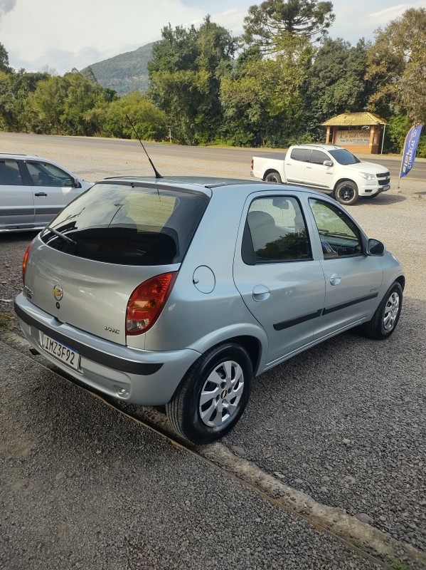 CELTA 1.0 MPFI SPIRIT 8V FLEX 4P MANUAL - 2006 - VALE REAL