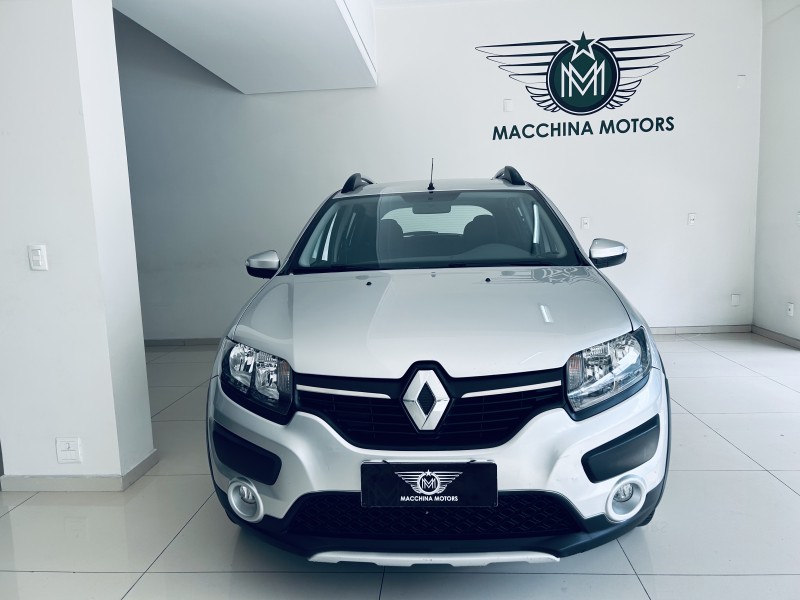 SANDERO 1.6 STEPWAY 8V FLEX 4P MANUAL - 2015 - CAXIAS DO SUL