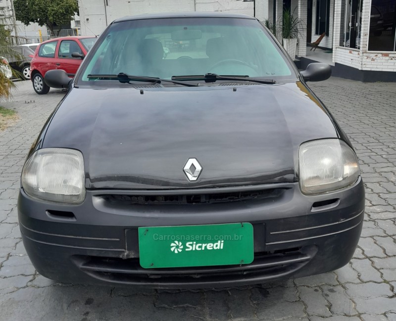 CLIO 1.0 RL 8V GASOLINA 4P MANUAL - 2001 - CAXIAS DO SUL