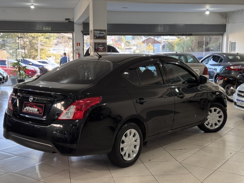VERSA 1.0 12V FLEX 4P MANUAL - 2016 - CAXIAS DO SUL