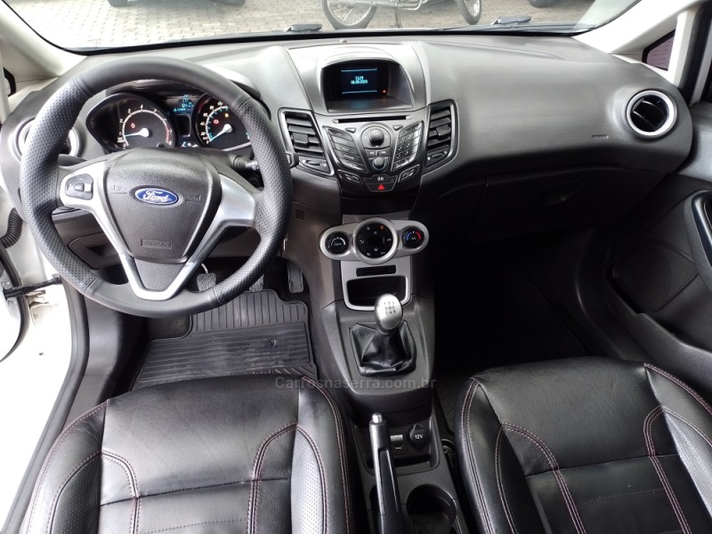 FIESTA 1.6 SE HATCH 16V FLEX 4P MANUAL - 2014 - CAXIAS DO SUL