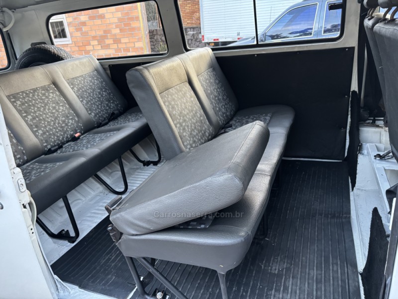 KOMBI 1.4 MI STD 8V FLEX 3P MANUAL - 2006 - ANTôNIO PRADO