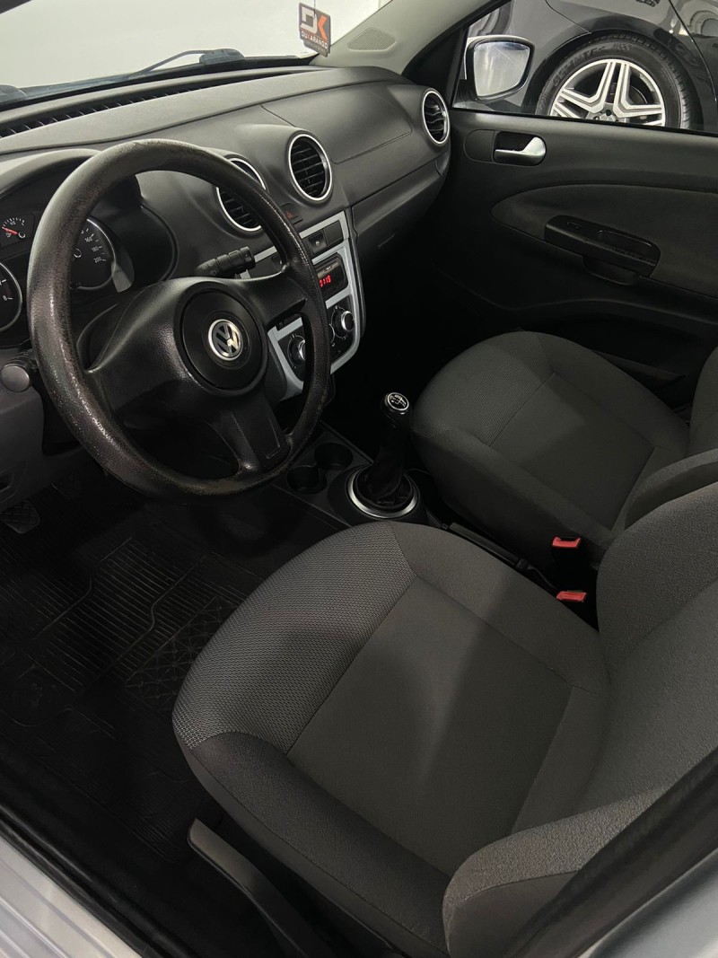 GOL 1.0 MI 8V FLEX 4P MANUAL G.V - 2010 - FARROUPILHA