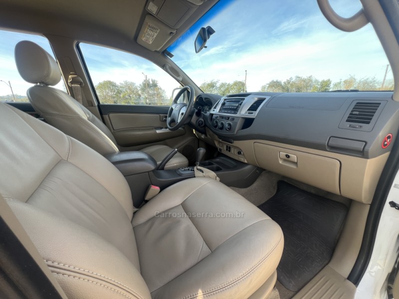 HILUX SW4 2.7 SR 4X2 16V FLEX 4P AUTOMÁTICO - 2013 - ANTôNIO PRADO