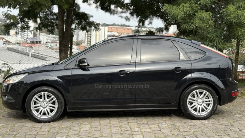 FOCUS 2.0 GHIA 16V GASOLINA 4P AUTOMÁTICO - 2009 - CAXIAS DO SUL