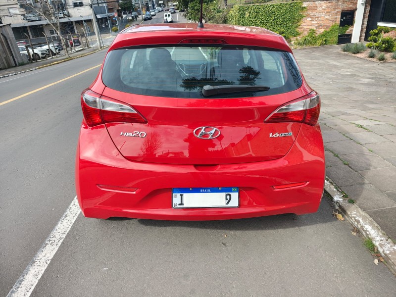 HB20 1.6 COMFORT PLUS 16V FLEX 4P MANUAL - 2013 - FARROUPILHA