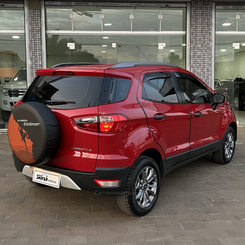 ECOSPORT 1.6 FREESTYLE 8V FLEX 4P MANUAL - 2015 - VACARIA