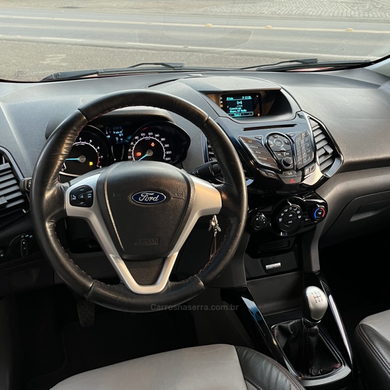 ECOSPORT 1.6 FREESTYLE 8V FLEX 4P MANUAL - 2015 - VACARIA
