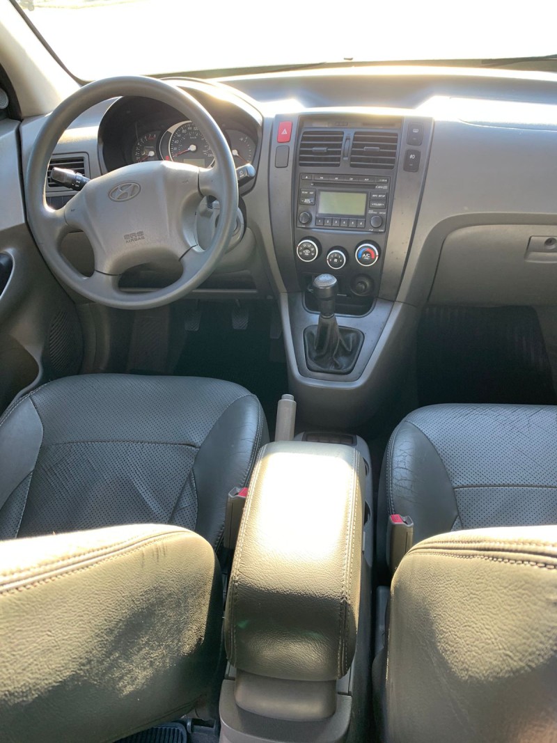 TUCSON 2.0 GL 2WD 16V GASOLINA 4P MANUAL - 2010 - CAXIAS DO SUL