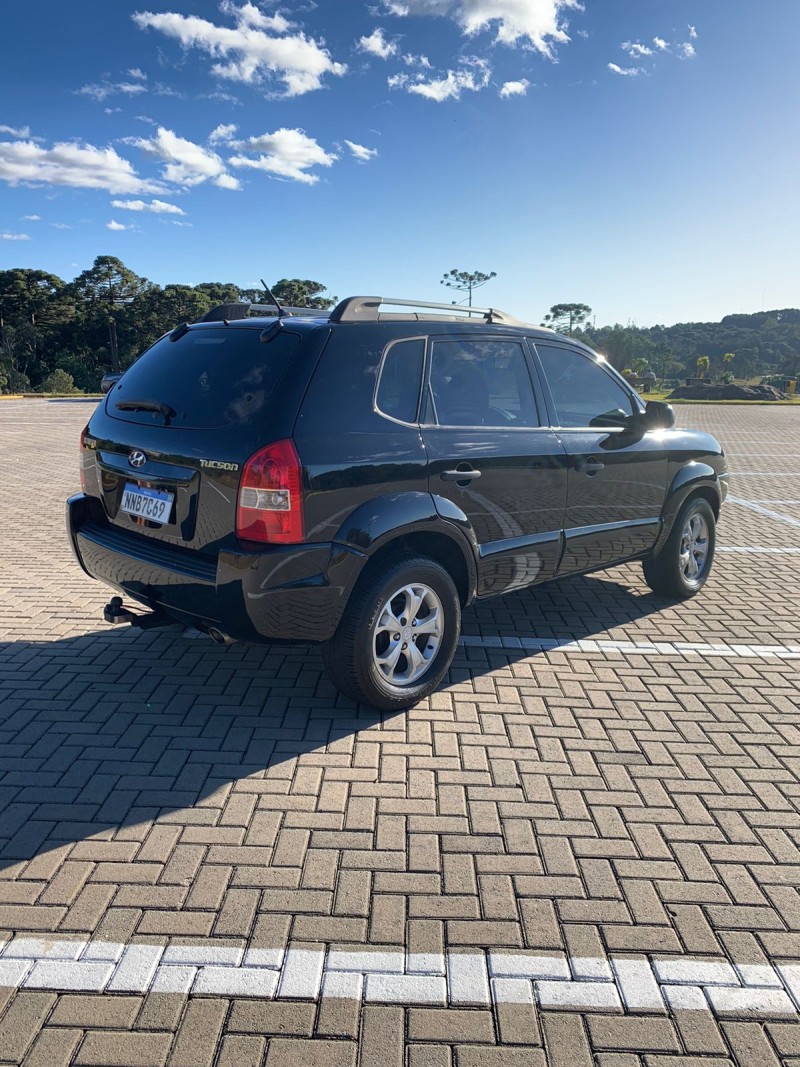 TUCSON 2.0 GL 2WD 16V GASOLINA 4P MANUAL - 2010 - CAXIAS DO SUL