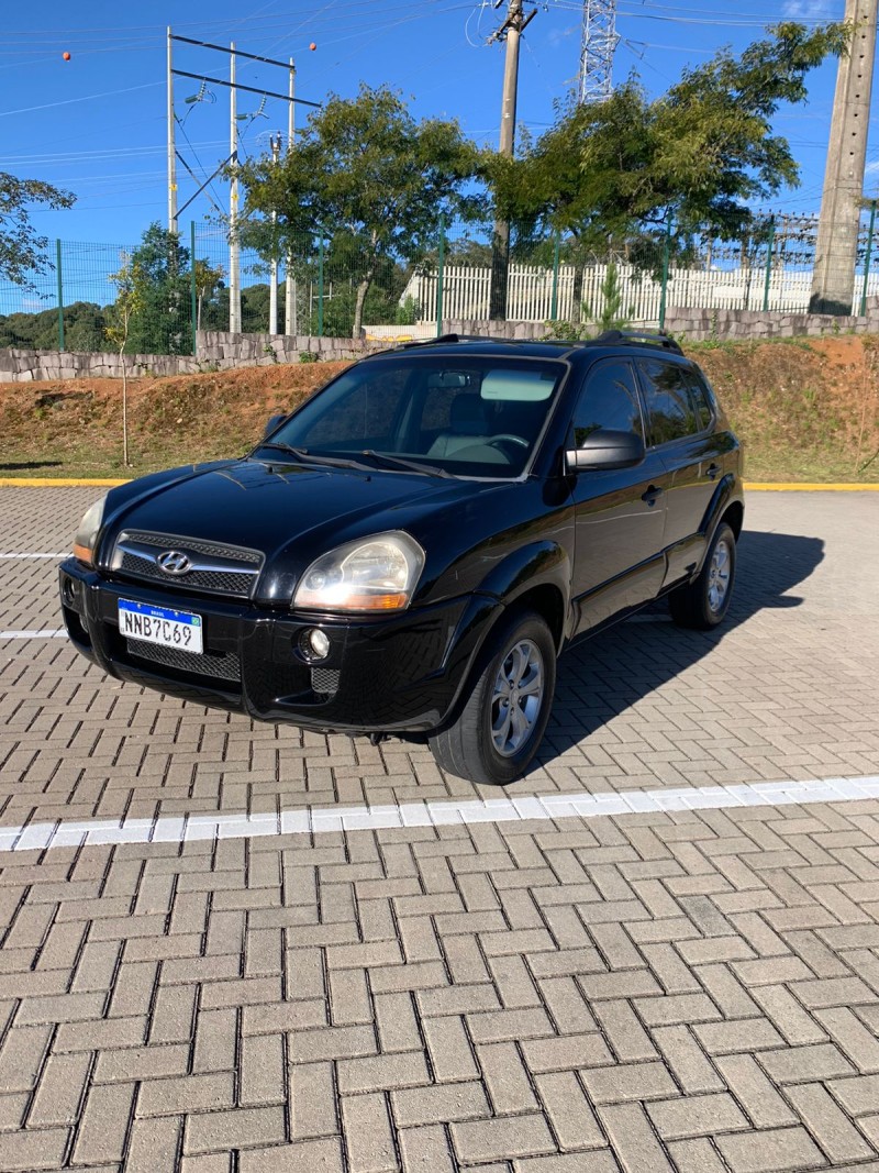 TUCSON 2.0 GL 2WD 16V GASOLINA 4P MANUAL - 2010 - CAXIAS DO SUL