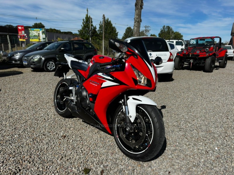 CBR 1000RR FIREBLADE - 2012 - CANELA