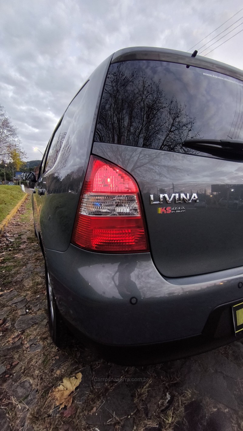 LIVINA 1.8 SL 16V FLEX 4P AUTOMÁTICO - 2010 - DOIS IRMãOS