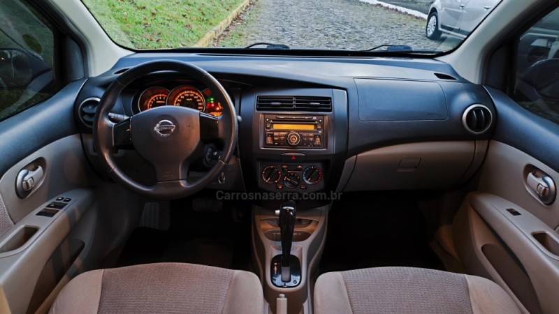LIVINA 1.8 SL 16V FLEX 4P AUTOMÁTICO - 2010 - DOIS IRMãOS