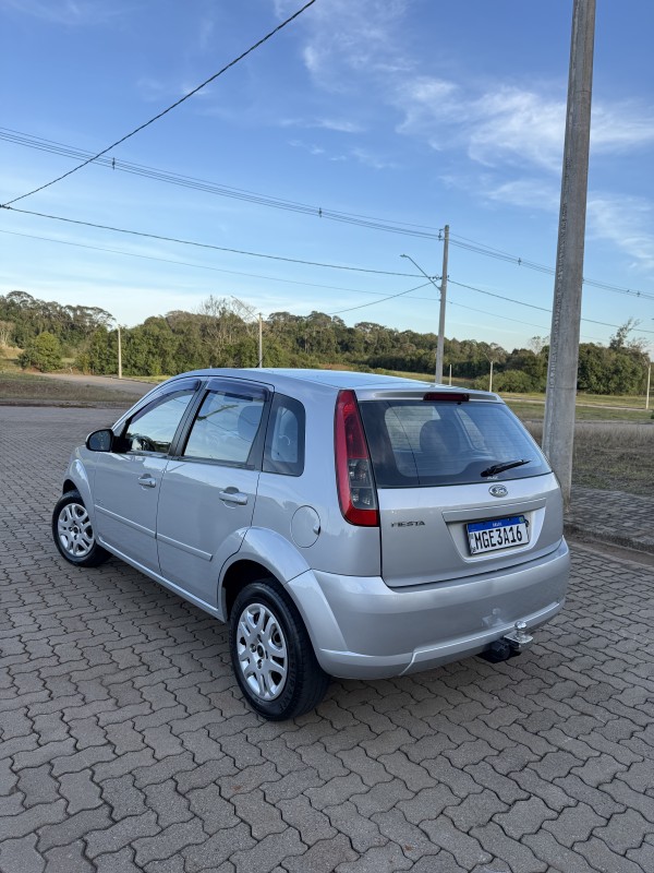 FIESTA 1.6 MPI CLASS HATCH 8V FLEX 4P MANUAL - 2009 - ARROIO DO MEIO