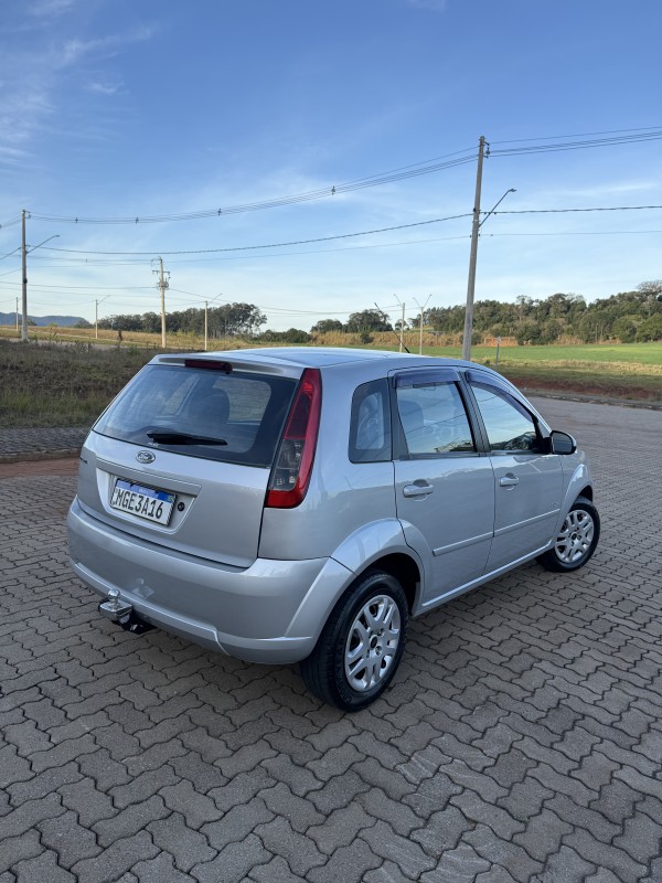 FIESTA 1.6 MPI CLASS HATCH 8V FLEX 4P MANUAL - 2009 - ARROIO DO MEIO