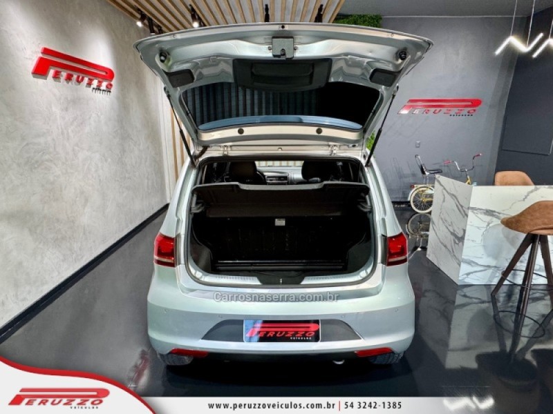 FOX 1.6 MSI RUN 8V FLEX 4P MANUAL - 2017 - NOVA PRATA