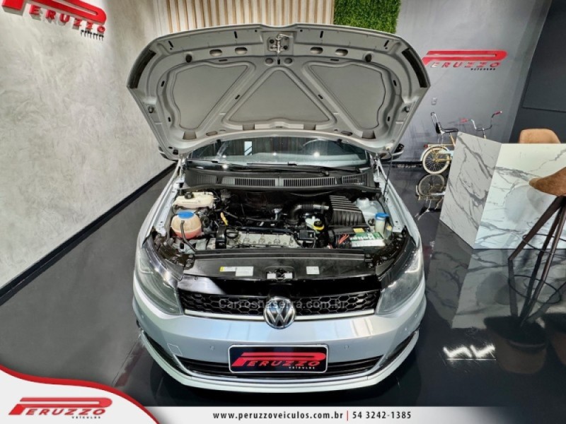 FOX 1.6 MSI RUN 8V FLEX 4P MANUAL - 2017 - NOVA PRATA