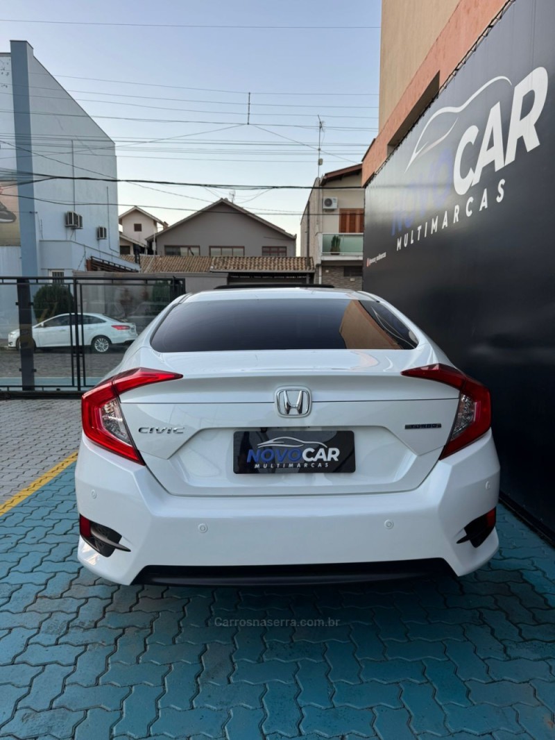 CIVIC 1.5 16V TOURING TURBO GASOLINA 4P AUTOMÁTICO - 2017 - ESTâNCIA VELHA