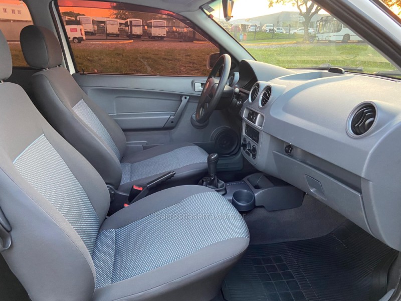 GOL 1.0 MI 8V FLEX 2P MANUAL G.IV - 2014 - DOIS IRMãOS