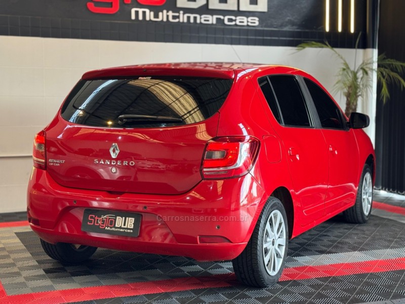 SANDERO 1.0 EXPRESSION 16V FLEX 4P MANUAL - 2016 - ESTâNCIA VELHA