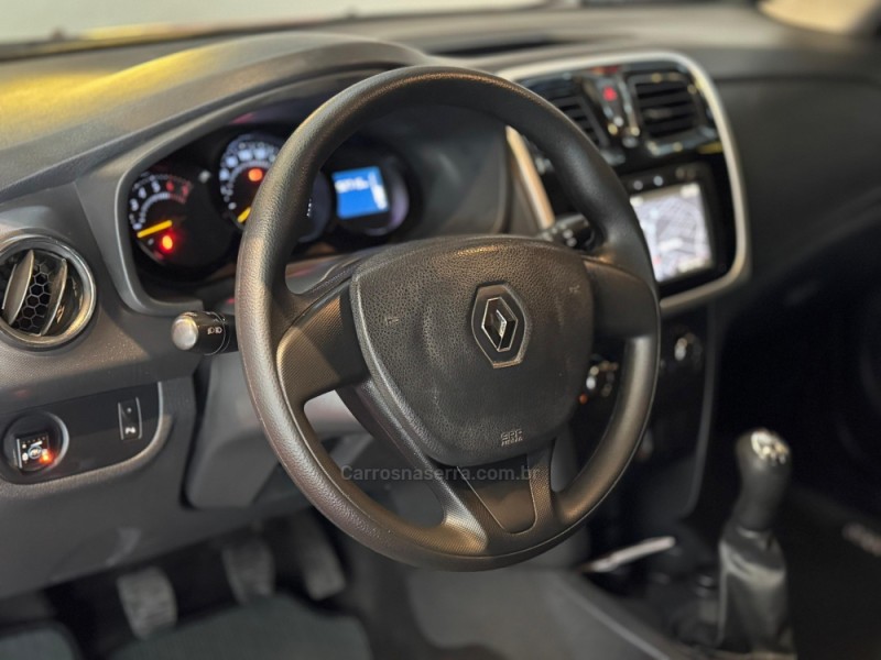 SANDERO 1.0 EXPRESSION 16V FLEX 4P MANUAL - 2016 - ESTâNCIA VELHA
