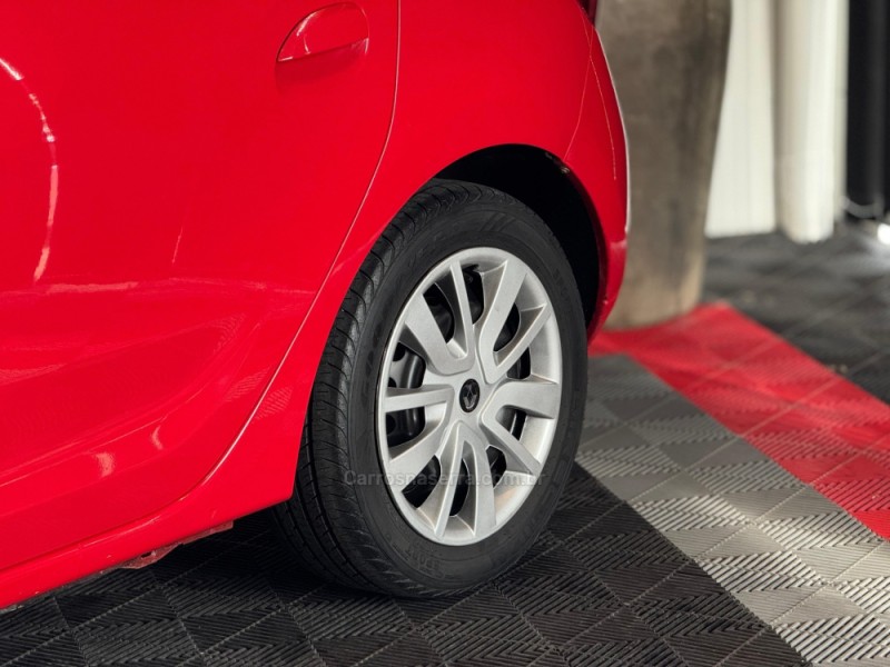 SANDERO 1.0 EXPRESSION 16V FLEX 4P MANUAL - 2016 - ESTâNCIA VELHA
