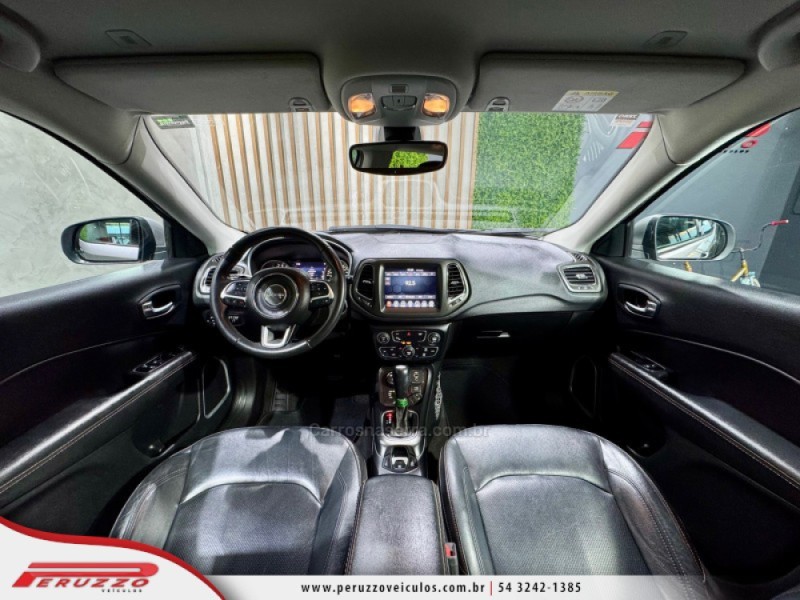 COMPASS 2.0 16V DIESEL LONGITUDE 4X4 AUTOMÁTICO - 2019 - NOVA PRATA