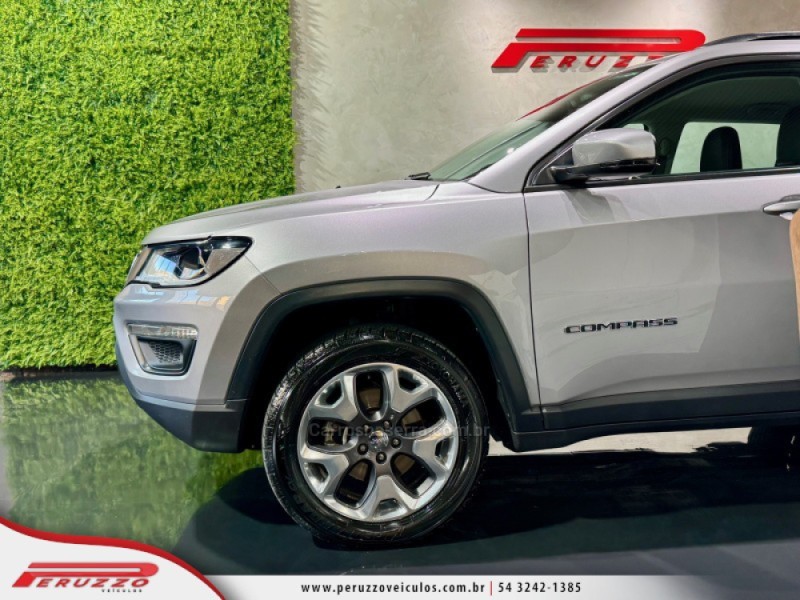 COMPASS 2.0 16V DIESEL LONGITUDE 4X4 AUTOMÁTICO - 2019 - NOVA PRATA