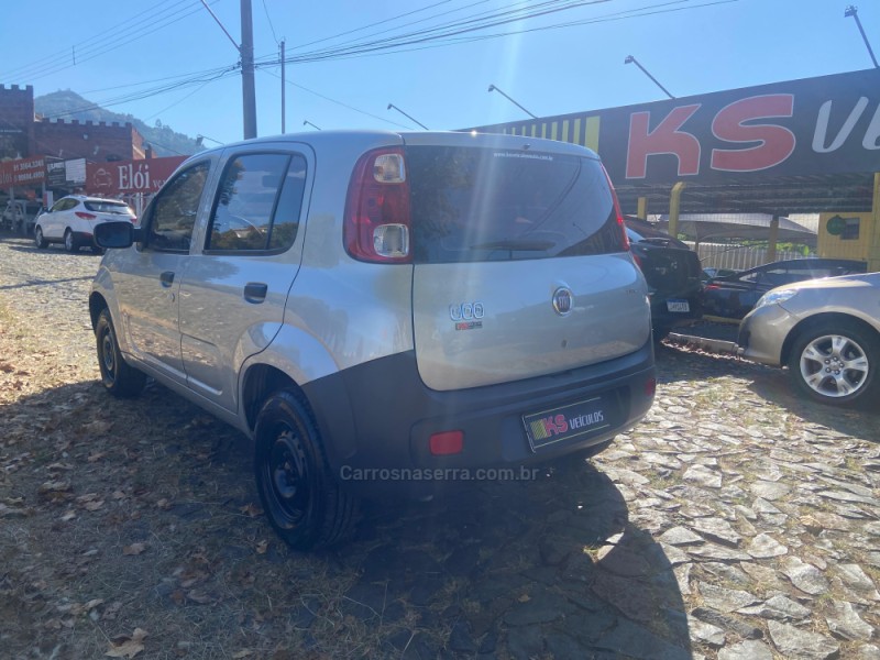 UNO 1.0 EVO VIVACE 8V FLEX 4P MANUAL - 2012 - DOIS IRMãOS
