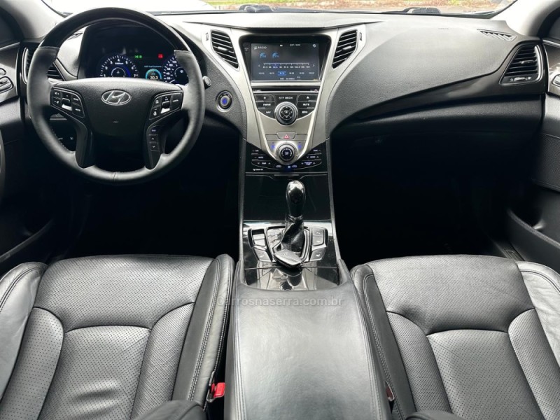 AZERA 3.0 MPFI GLS V6 24V GASOLINA 4P AUTOMÁTICO - 2012 - CAMPO BOM