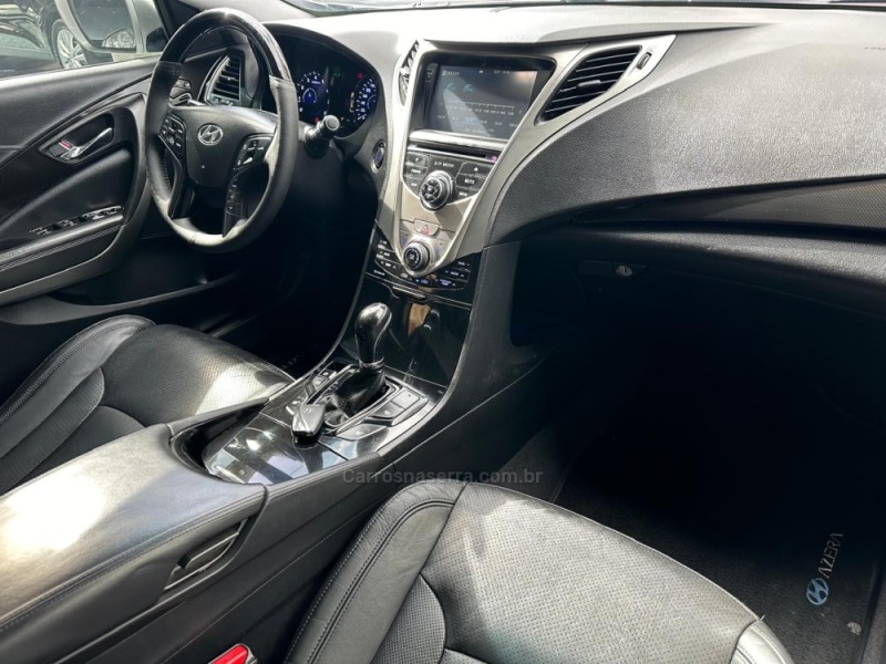 AZERA 3.0 MPFI GLS V6 24V GASOLINA 4P AUTOMÁTICO - 2012 - CAMPO BOM