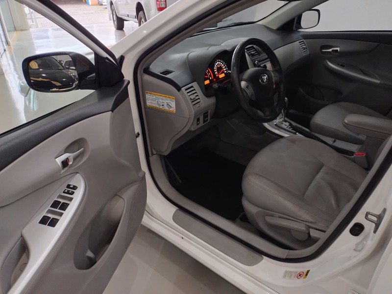 COROLLA 2.0 XEI 16V FLEX 4P AUTOMÁTICO - 2014 - BENTO GONçALVES