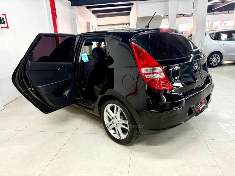 I30 2.0 MPFI GLS 16V GASOLINA 4P MANUAL - 2011 - CAXIAS DO SUL