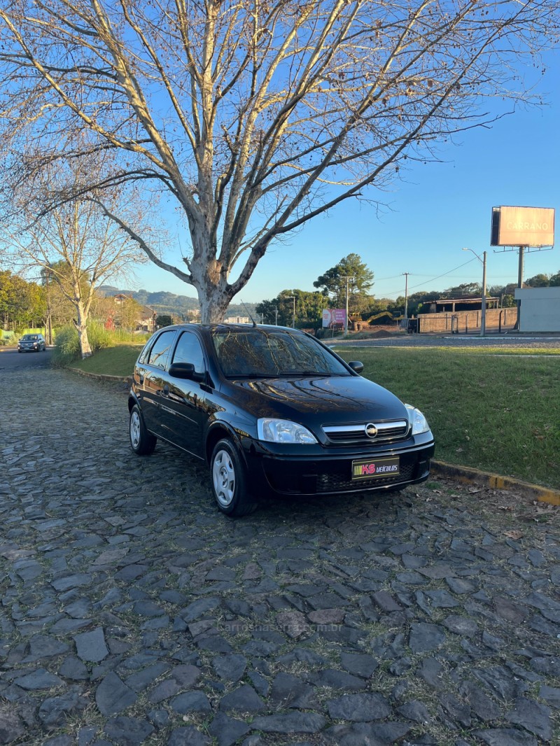 CORSA 1.4 MPFI MAXX 8V FLEX 4P MANUAL - 2012 - DOIS IRMãOS