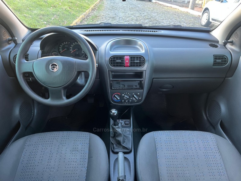CORSA 1.4 MPFI MAXX 8V FLEX 4P MANUAL - 2012 - DOIS IRMãOS