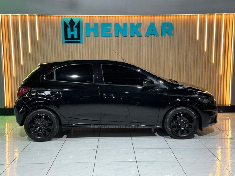ONIX 1.4 ADVANTAGE 8V FLEX 4P AUTOMÁTICO - 2019 - CAMPO BOM