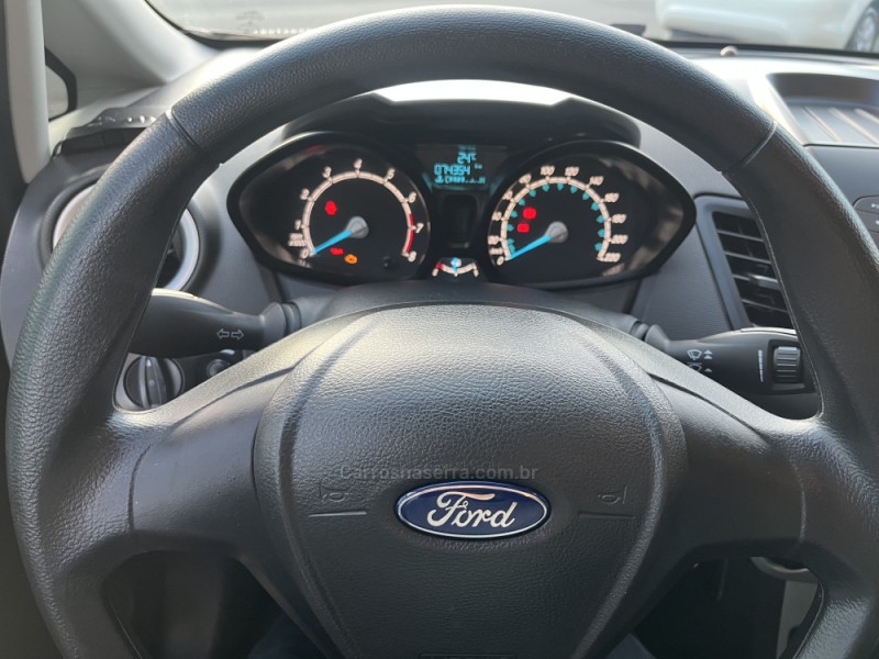 FIESTA 1.6 SE HATCH 16V FLEX 4P MANUAL - 2017 - CAXIAS DO SUL