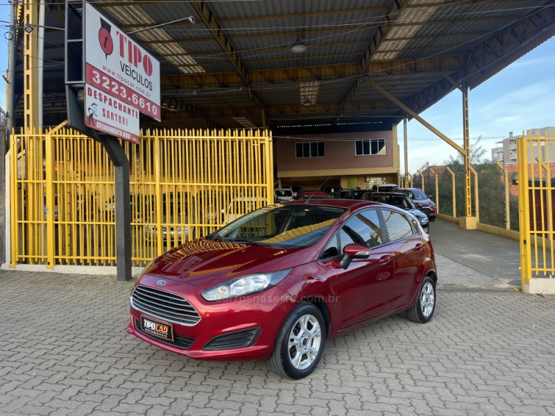 fiesta 1.6 se hatch 16v flex 4p manual 2017 caxias do sul
