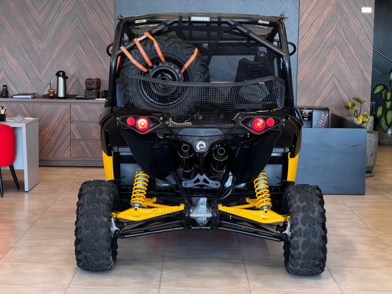 MAVERICK XRS 1000 - 2016 - CAMPO BOM