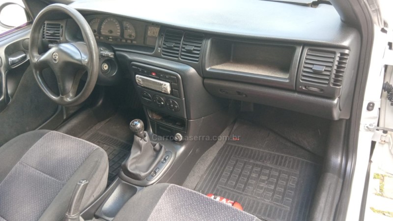 VECTRA 2.0 MPFI GLS 8V GASOLINA 4P MANUAL - 2000 - BENTO GONçALVES