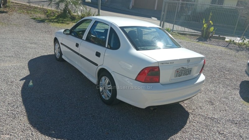 VECTRA 2.0 MPFI GLS 8V GASOLINA 4P MANUAL - 2000 - BENTO GONçALVES