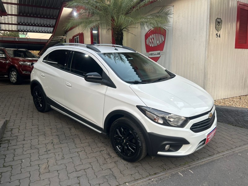 onix 1.4 mpfi activ 8v flex 4p manual 2019 tres coroas
