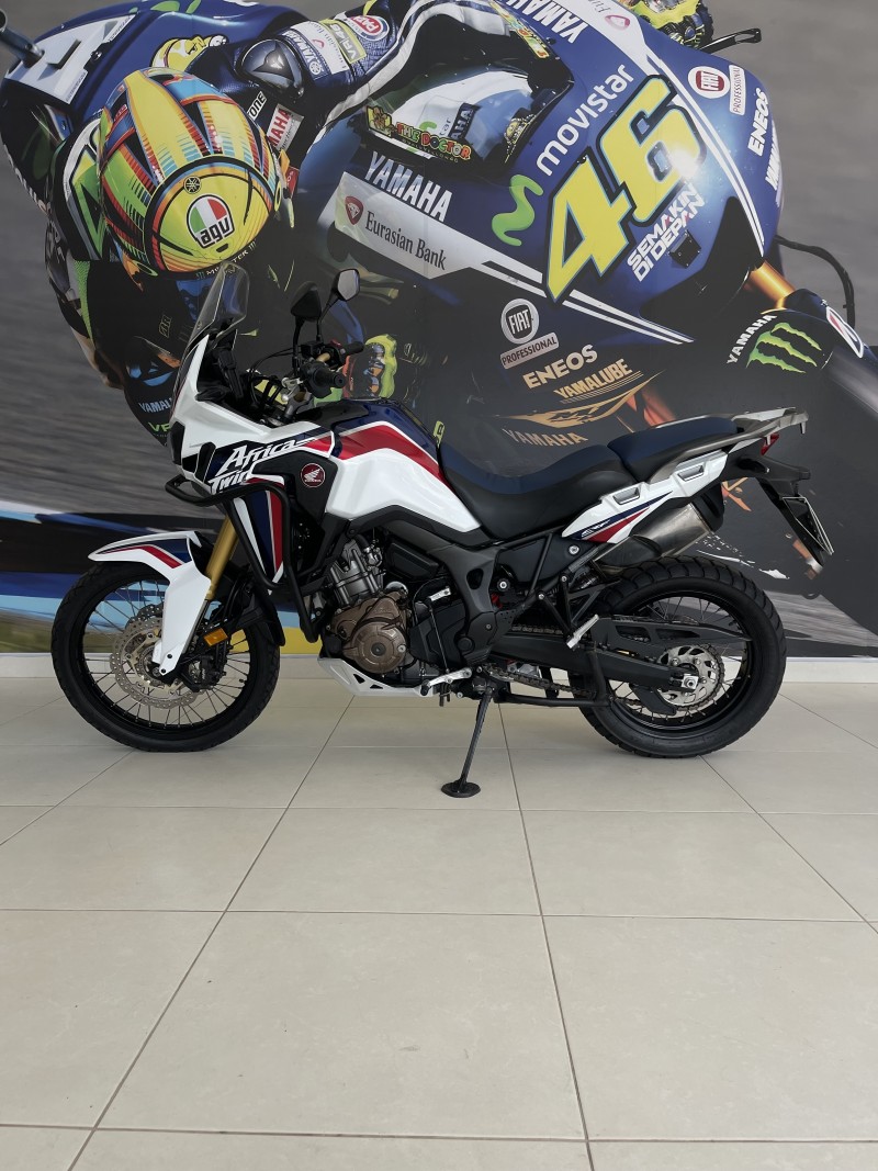 CRF 1000L AFRICA TWIN  - 2017 - PASSO FUNDO