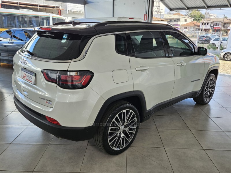 COMPASS 1.3 LIMITED T270 16V TURBO FLEX 4P AUTOMÁTICO - 2022 - TAPEJARA