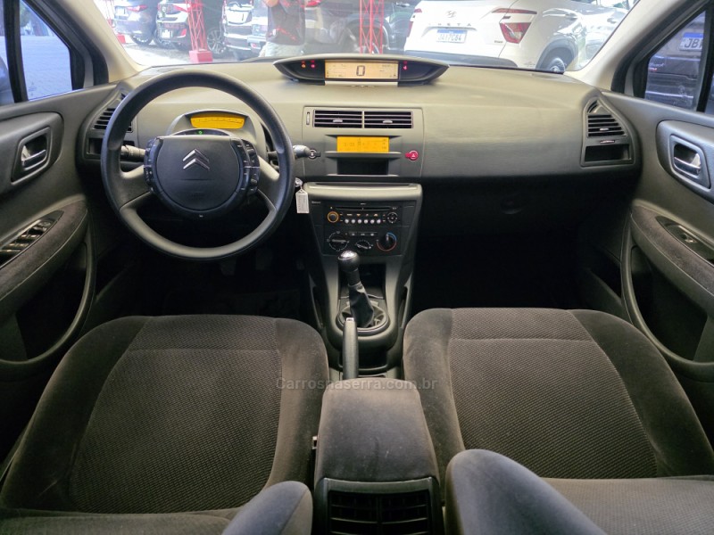 C4 2.0 GLX 16V FLEX 4P MANUAL - 2010 - SAPIRANGA