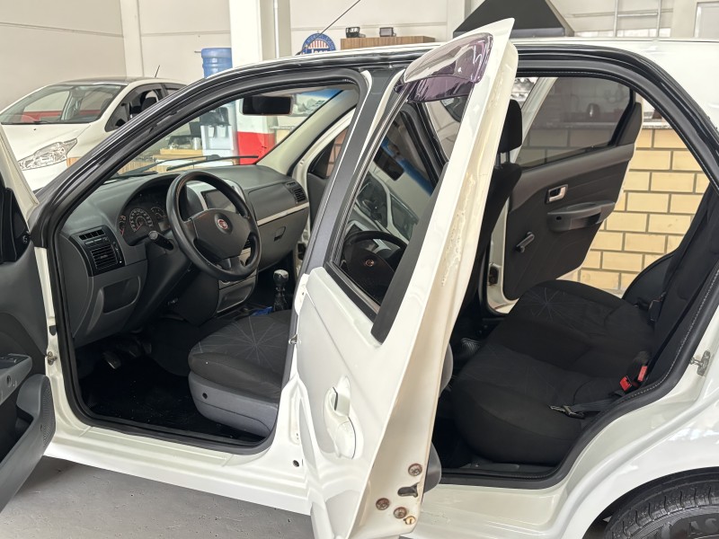 PALIO 1.4 MPI ELX 8V FLEX 4P MANUAL - 2010 - CAXIAS DO SUL