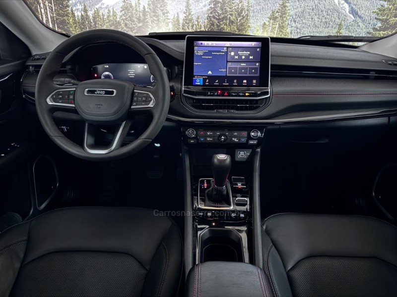 COMPASS 2.0 16V DIESEL TRAILHAWK 4X4 AUTOMÁTICO - 2023 - GARIBALDI