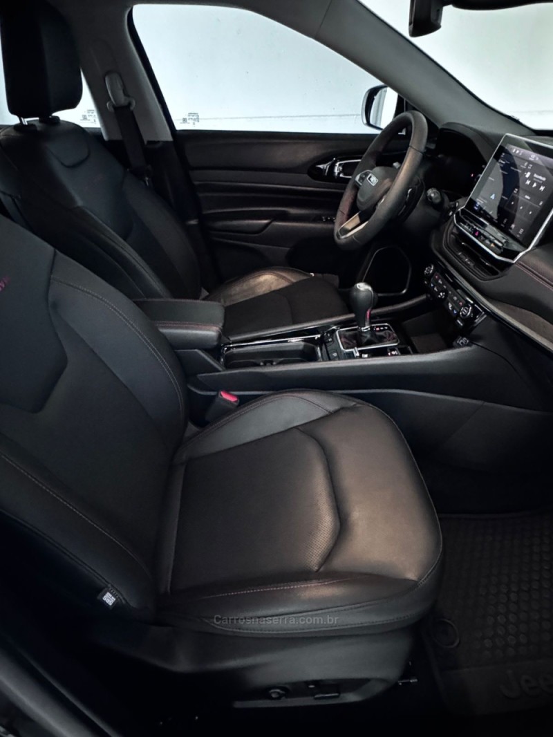 COMPASS 2.0 16V DIESEL TRAILHAWK 4X4 AUTOMÁTICO - 2023 - GARIBALDI