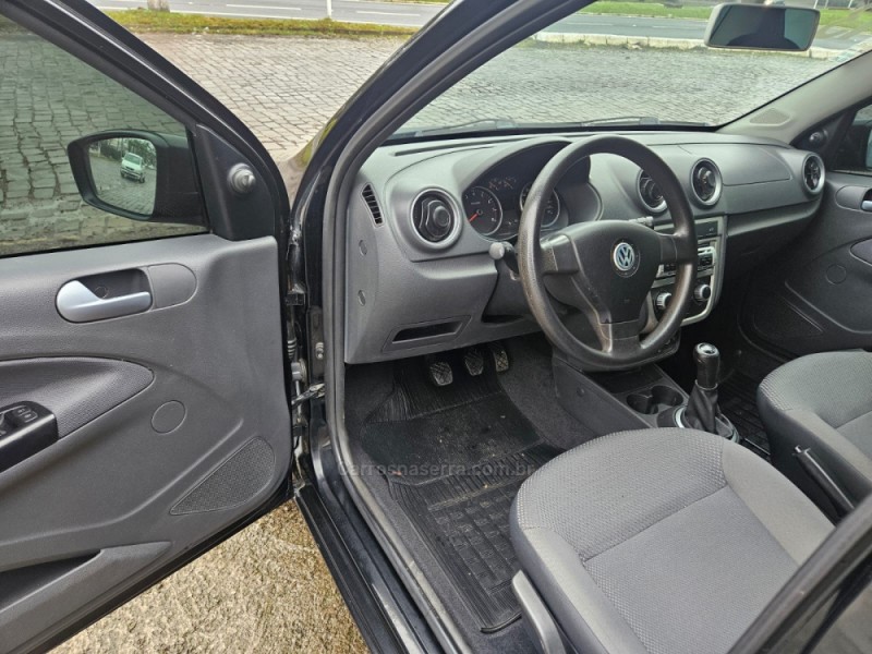 VOYAGE 1.6 MI CITY 8V FLEX 4P MANUAL - 2013 - VERANóPOLIS